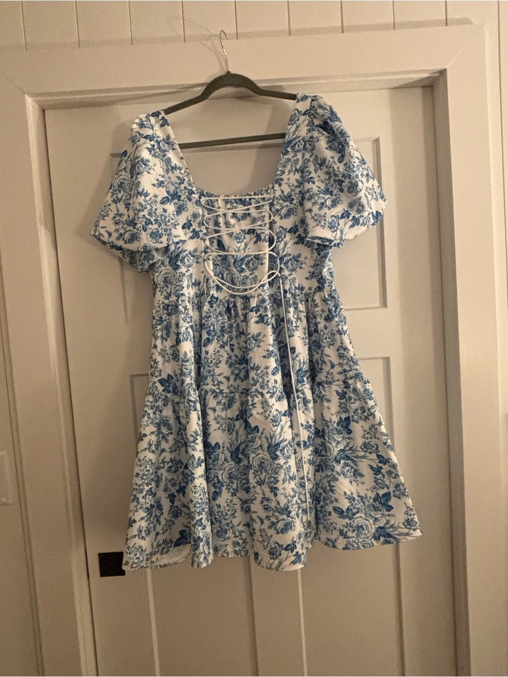Blue & White Floral Puff Sleeve Women’s Dress